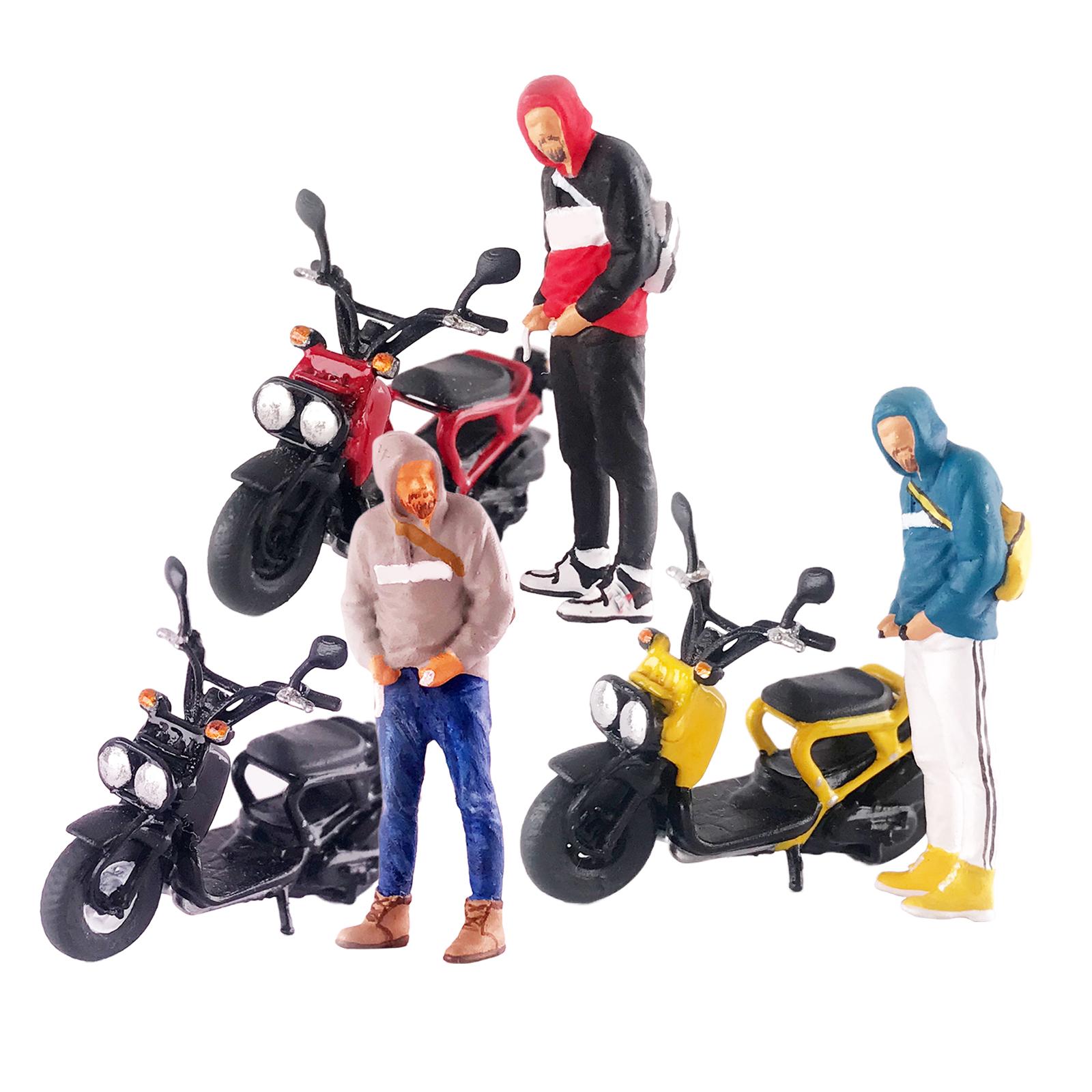 1/64 Male Figure Driving Motorcycle Miniature Scenes Tiny People S Gauge