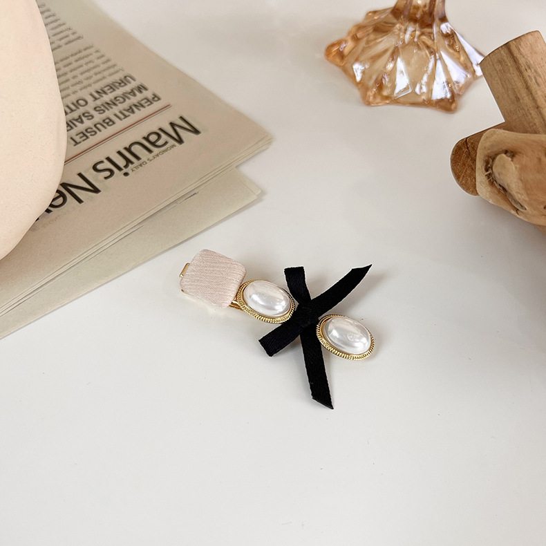 Licht Luxus Schwarz Weiß Blume Perle Gebrochene Haarnadel Mädchen Süße Nette BB Clip Zubehör Kopfschmuck – Detail 4