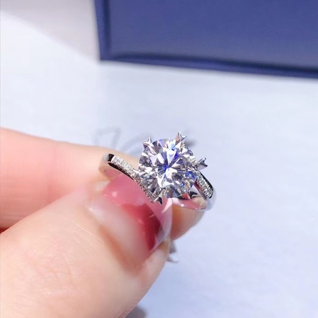 2.3グラム18 18kホワイトゴールドリング結婚式1ct vvsグレードd