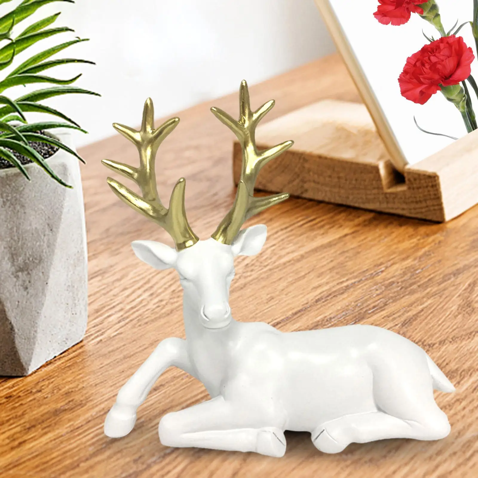 Modern Deer Statue, Animal Elk Sculpture, Resin Reindeer Figurine, Artwork