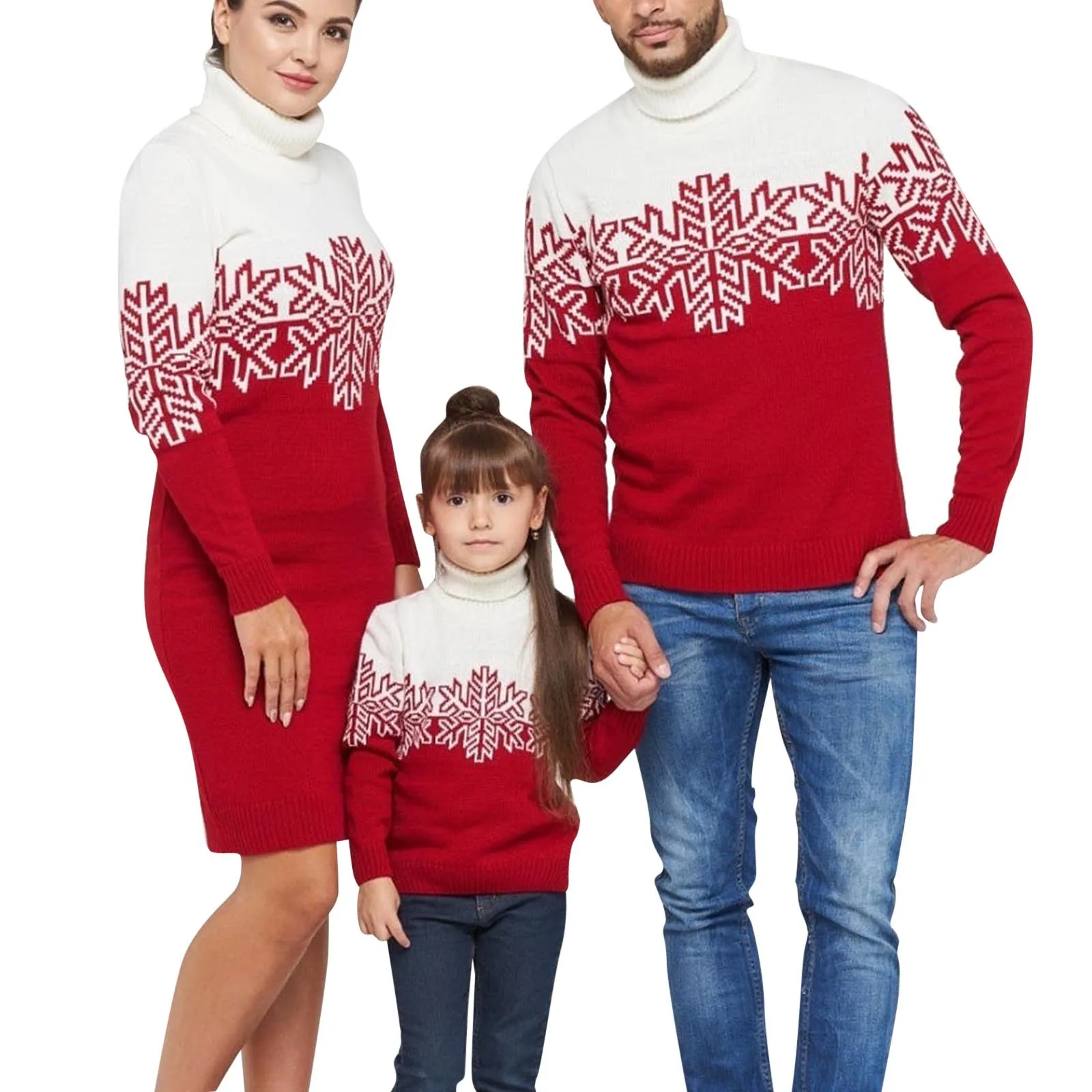 Новогодние свитера для всей семьи в одном стиле
