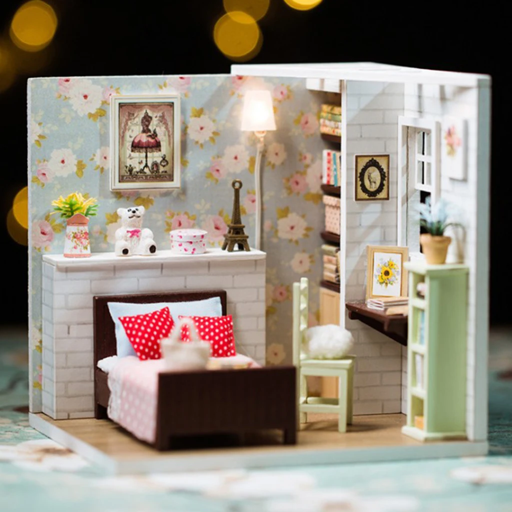 1/24 Dollhouse Miniature DIY Bedroom  W / Furniture Leds Decor