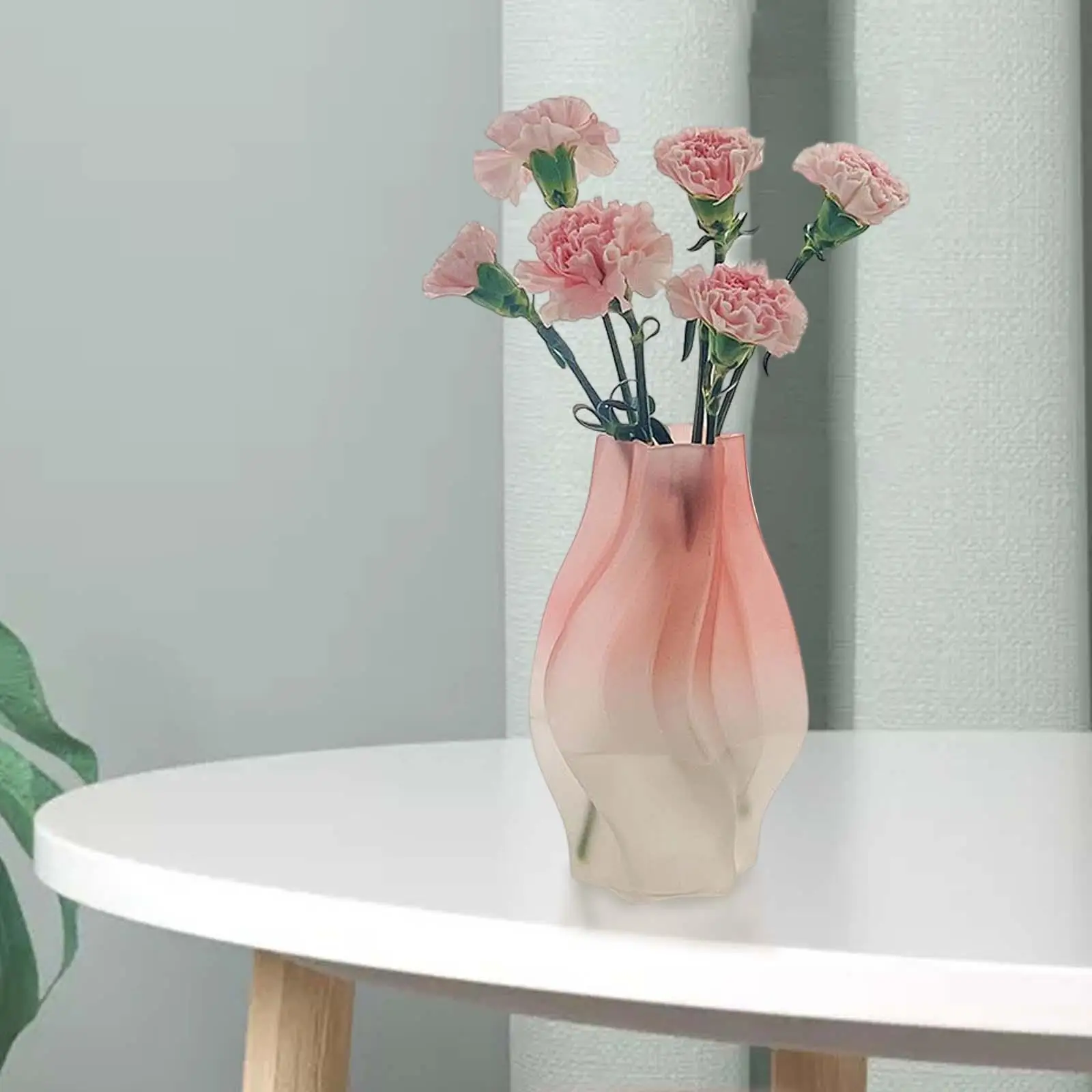 Tornado Shaped Glass Vase Flower Arrangement Container Home Ornaments