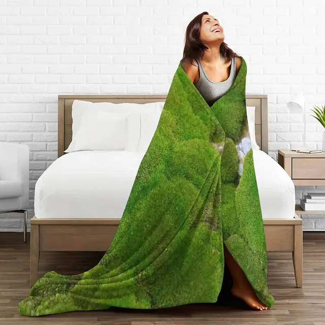 World Of Moss Blanket, Facecloth Blanket Popular Gift Birthday