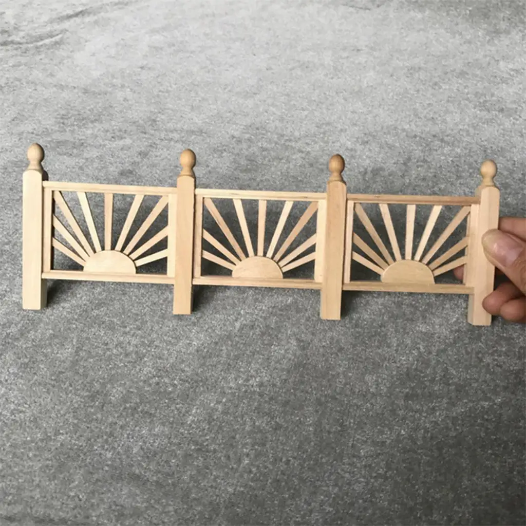 Unpainted 1/12 Dolls House Miniature Wooden  Fence Model  Collections