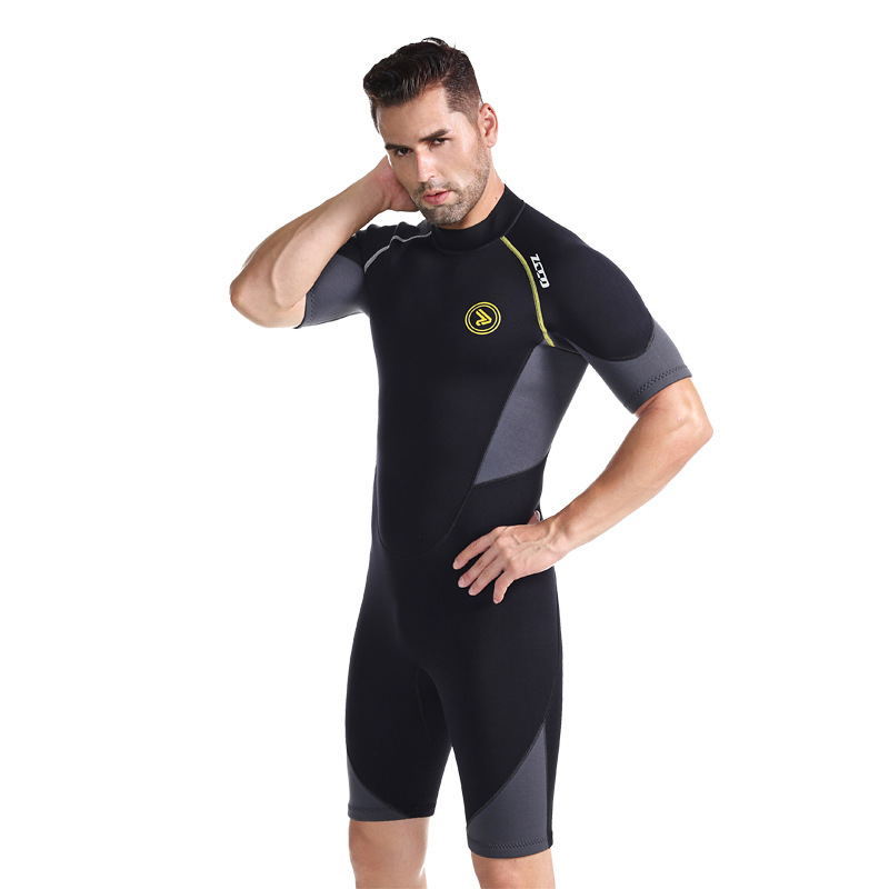 Title 5, 1.5mm Neoprene Wetsuit Men Short Sleeve Scuba D...