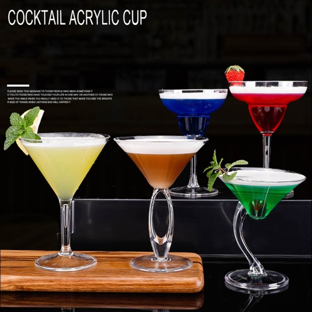 Disposable Plastic Martini Glasses 2Oz Clear Mini Dessert Cups Cocktail  Glasses For Parties Wedding Events Cocktails Parties - AliExpress