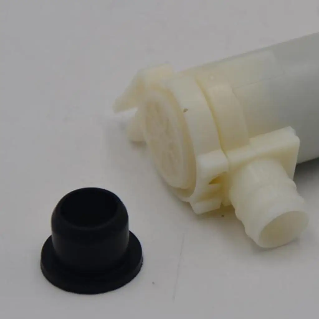 Replacement Windshield Washer Pump for   05-on D22 2001 P/N: NWP772