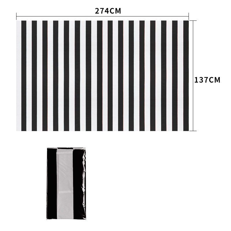 Description Picture 3 of itemFamily Party Circus Christmas Red and White Striped Tablecloth Holiday Party Table Setting Props New Layout Atmosphere