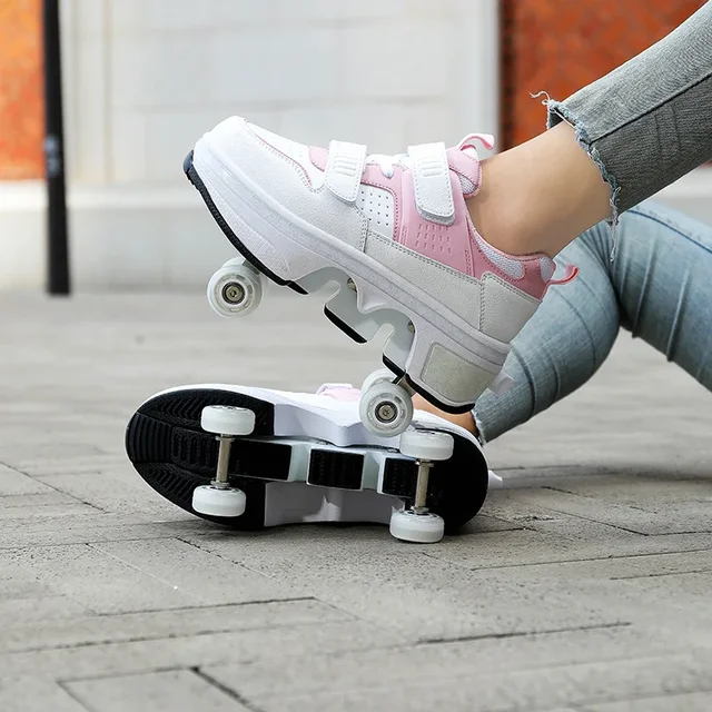 Patins Em Linha Led Light Deform Wheel Skates Sapatos De Patins Com  Deformação De 4 Rodas Parkour Runaway Tênis Crianças Adulto Rounds Walk  HKD230720 De $555,79