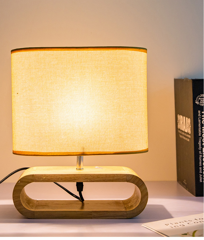 Nordic Wooden Table Lamp Creative Modern Bedroom Bedside LED Light Living Room Hotel Japanese Study Table Lamp Linen Lampshade