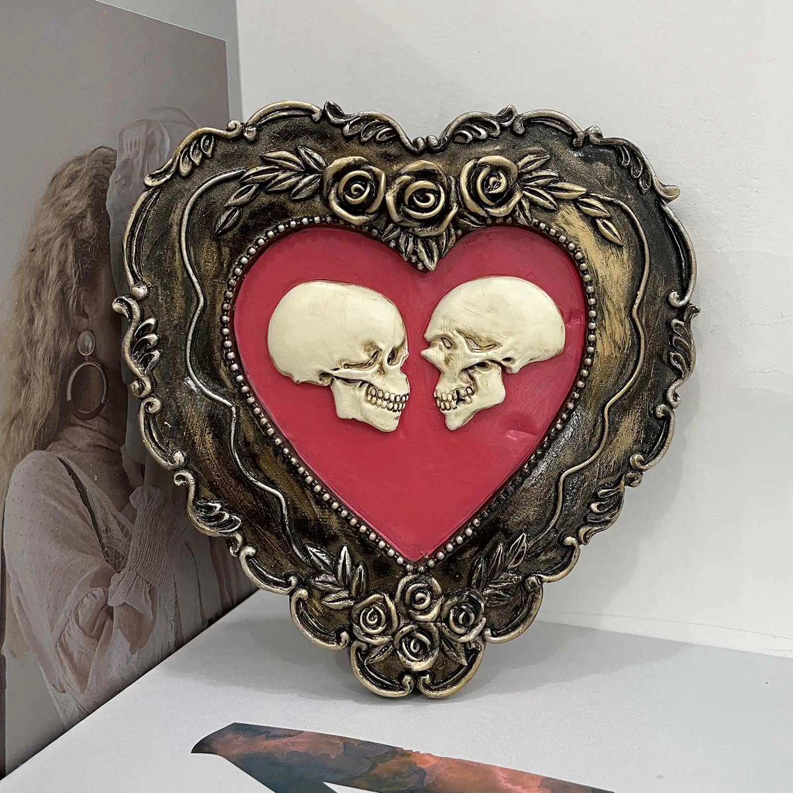 Engraved Love Statue Resin Ornament for