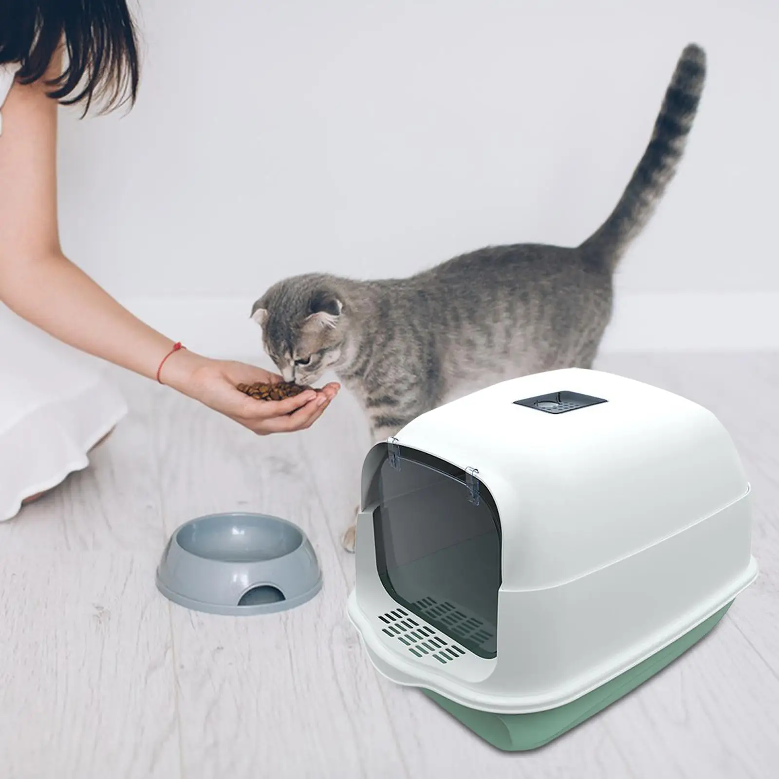 Cat Litter Box with Lid Fully Enclosed Anti Splashing Waterproof Cat Toilet
