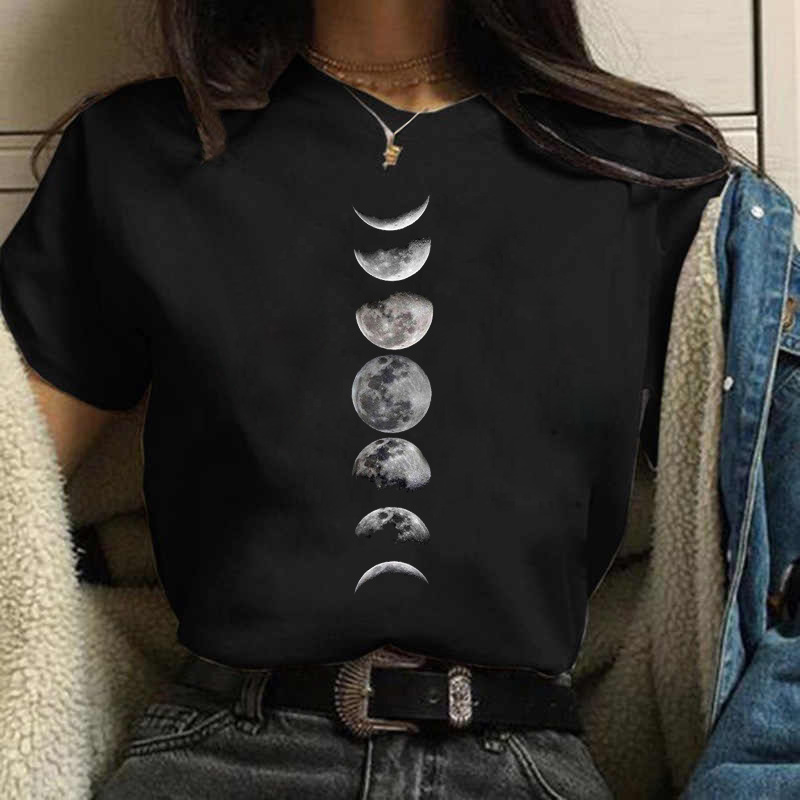 Title 2, Maycaur New Funny Moon Stampa T Shirt Donna Mag...