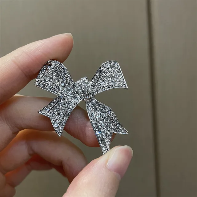 Sliver Gold Color Rhinestone Bow Brooches for Women Large Bowknot Brooch  Pin Vintage Fashion Jewelry Winter Accessories - AliExpress