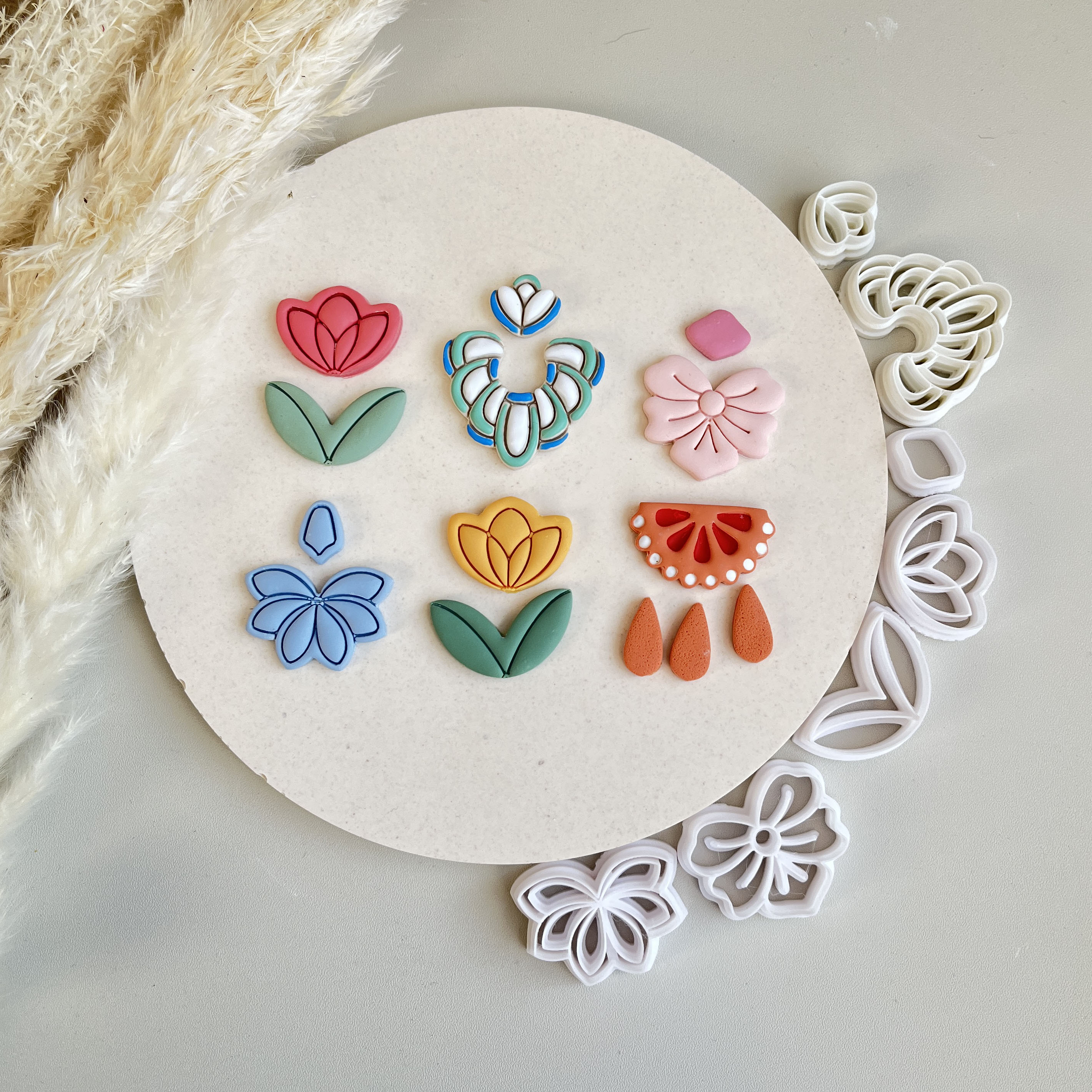 Vintage komplexe Blumenmuster Form Polymer Clay Formen Ton schneider für DIY Ohrringe Schmuck Dekoration – Detail 2