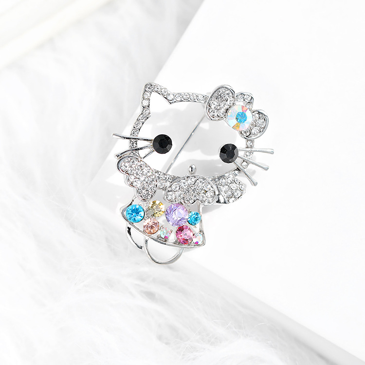 Cat Brooch 3