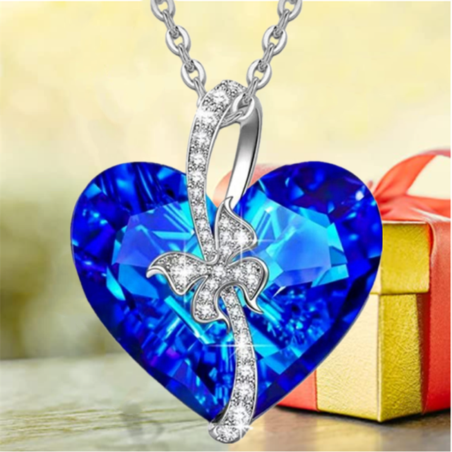 Qianse on sale heart necklace