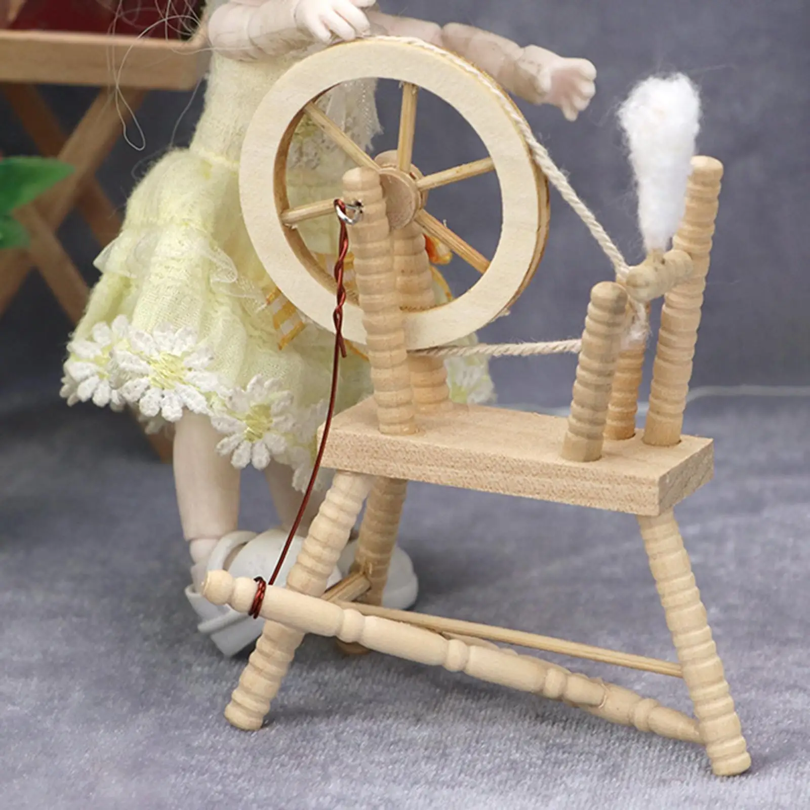 1:12 Scale Doll House  Wheel Wooden Safe andFriendly Decoration