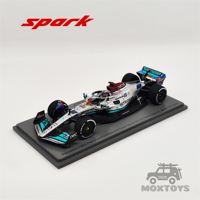 Spark 1:43 2022 F1 MBPetronas W13E N0.63 G.Russell Miami Model Car