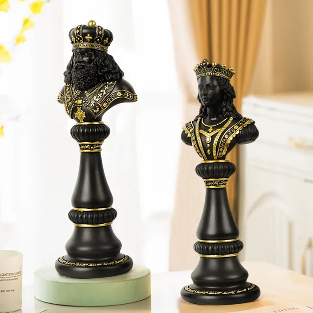 Internacional xadrez resina artesanato ornamentos preto ouro peças de xadrez  rei rainha guerra cavalo simulação cabeça do cavalo decoração para casa -  AliExpress