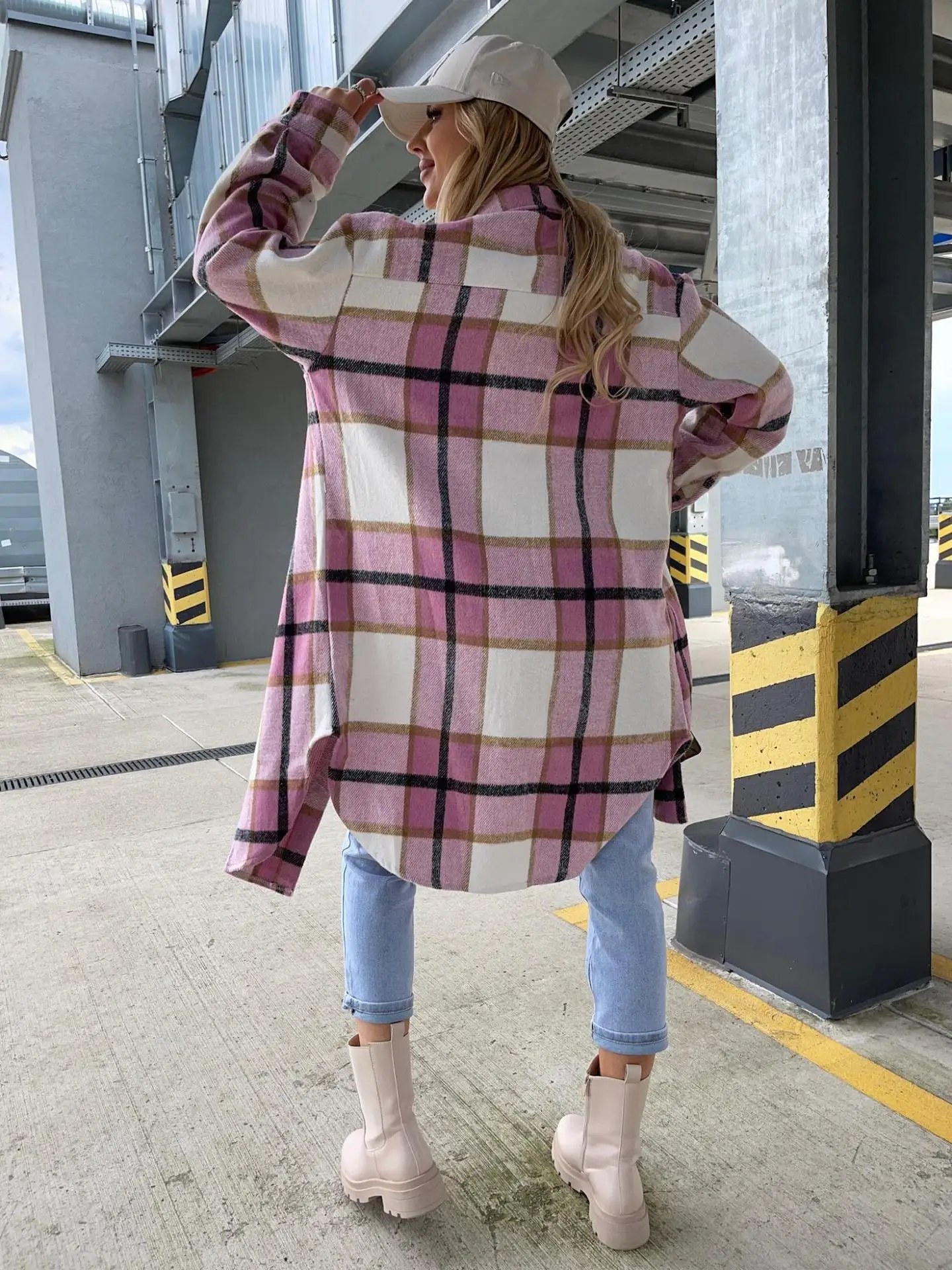 jacket-avellino-square-pink-white (4).jpg