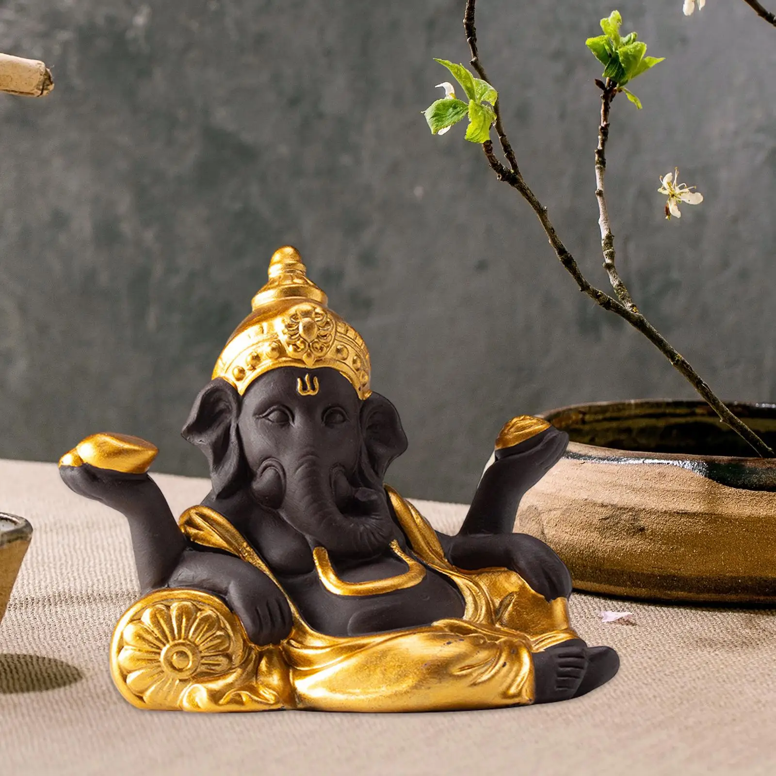 Elephant Ganesha Statue Collectible Miniature Tea Pet Ornament for Bookcase Home Office Tea House Bedroom Tea Table Decoration