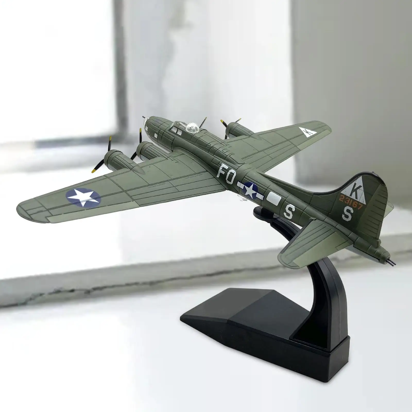 1/144 Scale US B 17 Aircraft Model Ornaments Airplane Collection Gift
