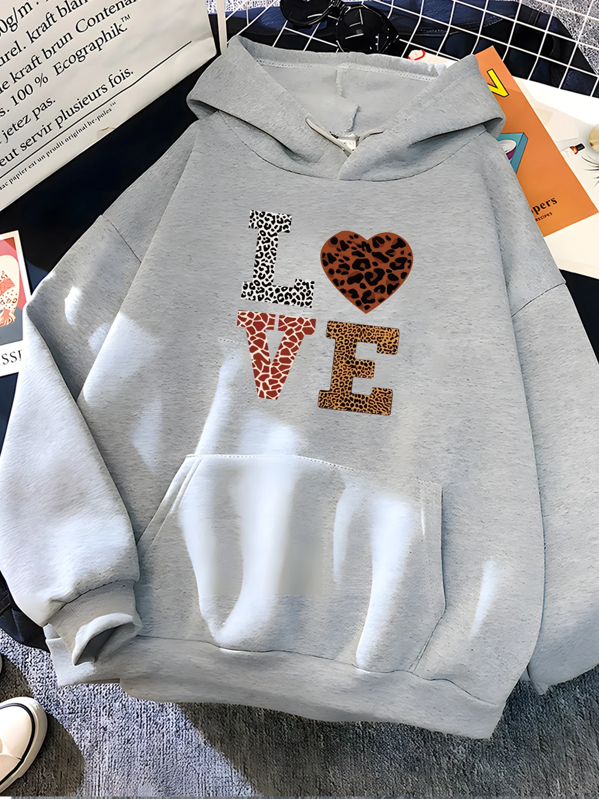 Title 7, Hirsionsan Love Letter Print Sweatshirt for Wom...