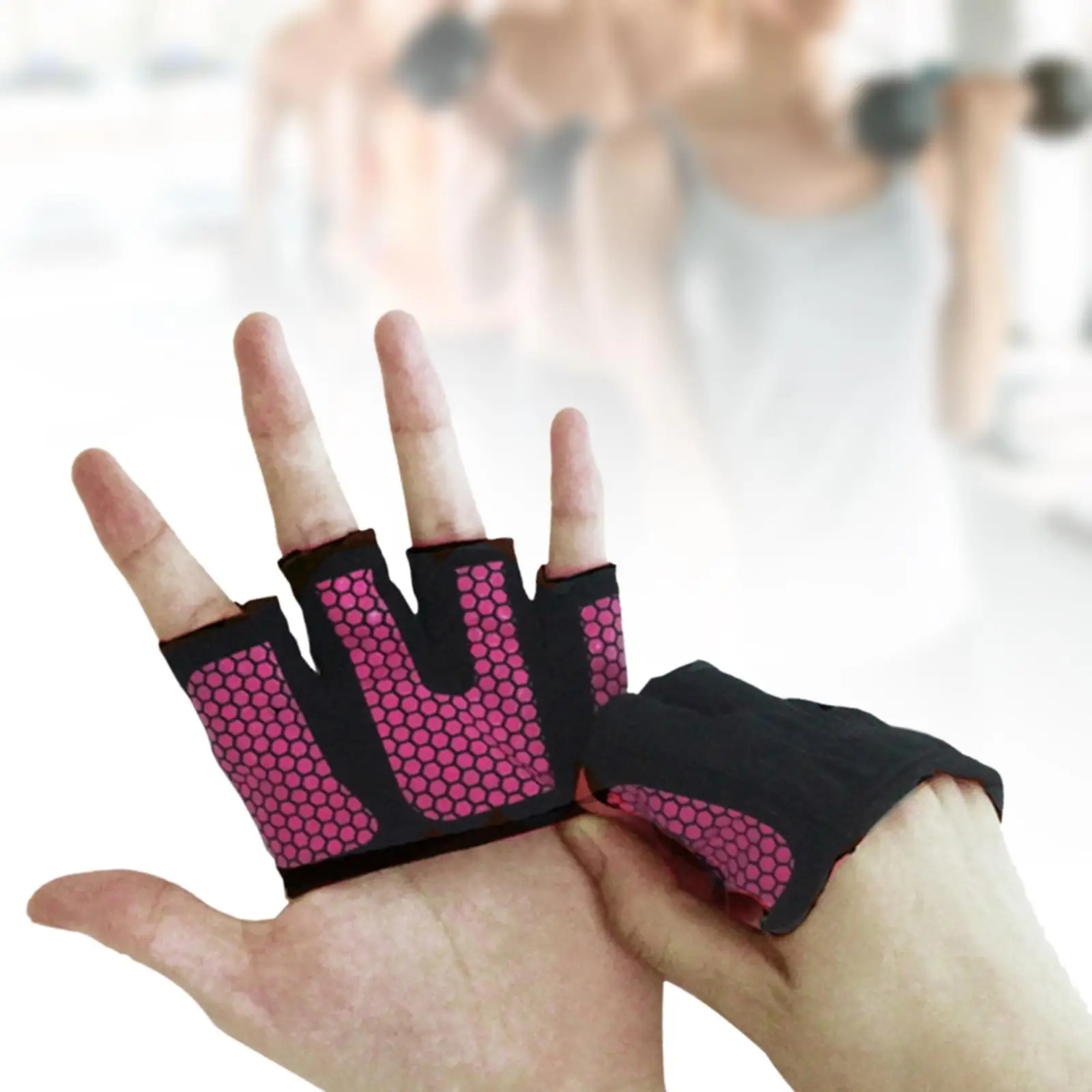 2Pcs Half Finger Workout Gloves Four Finger Gloves Hand Guard Anti Slip Half