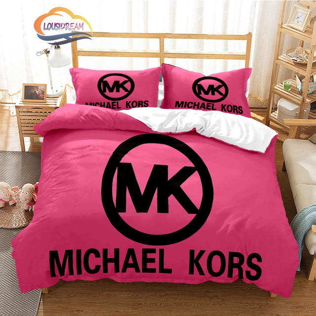 Michael Kors Queen retailer Size Bedding ' Flat sheet and fitted sheet