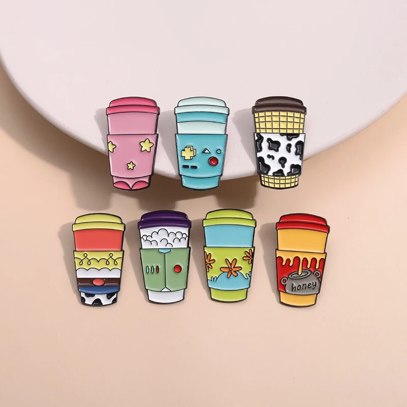 Kaffeetassen Tassen Emaille Pins benutzer definierte lustige Honig Tasse Design Brosche Revers Abzeichen Cartoon künstlerische Aufkleber Schmuck Geschenk für Kind – Detail 6