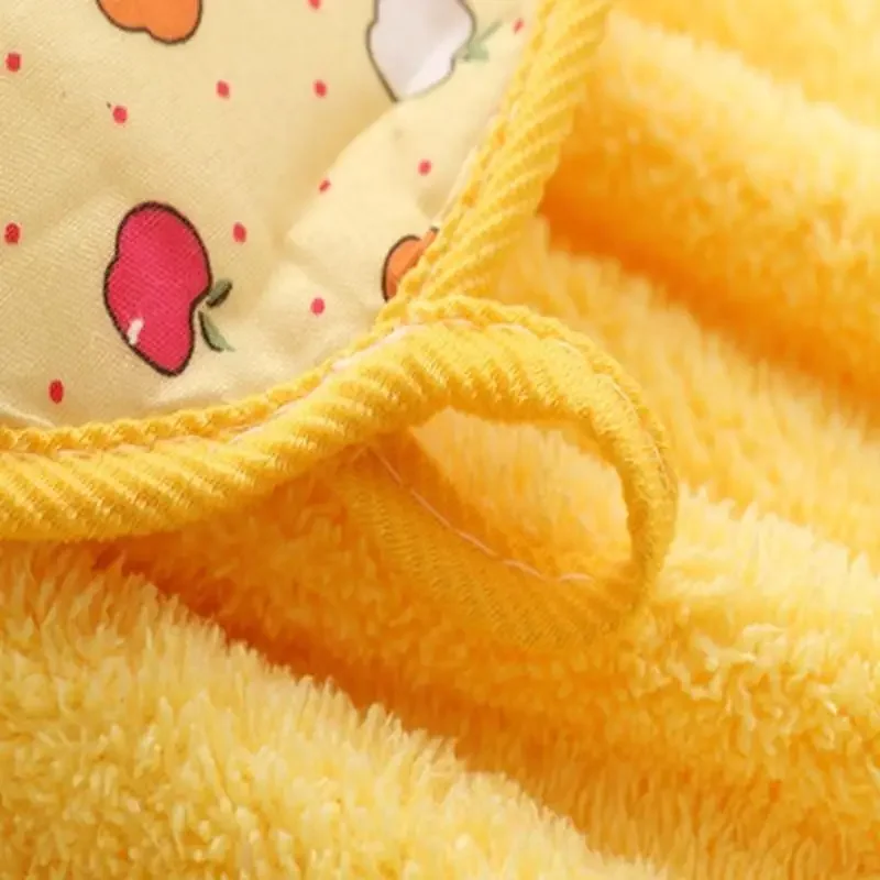 Description Picture 3 of item1Pcs Coral Velvet Bathroom Supplies Soft Hand Towel Absorbent Cloth Dishcloths Hanging Cloth Kitche