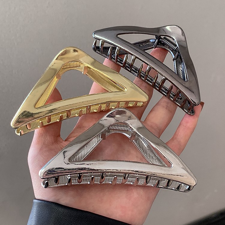Punk Metall Gold Silber schwarz Haar Zubehör Krallen clips für Frauen Modeschmuck geometrische Dreieck fangen Krabben Kiefer Kopf bedeckung – Detail 6