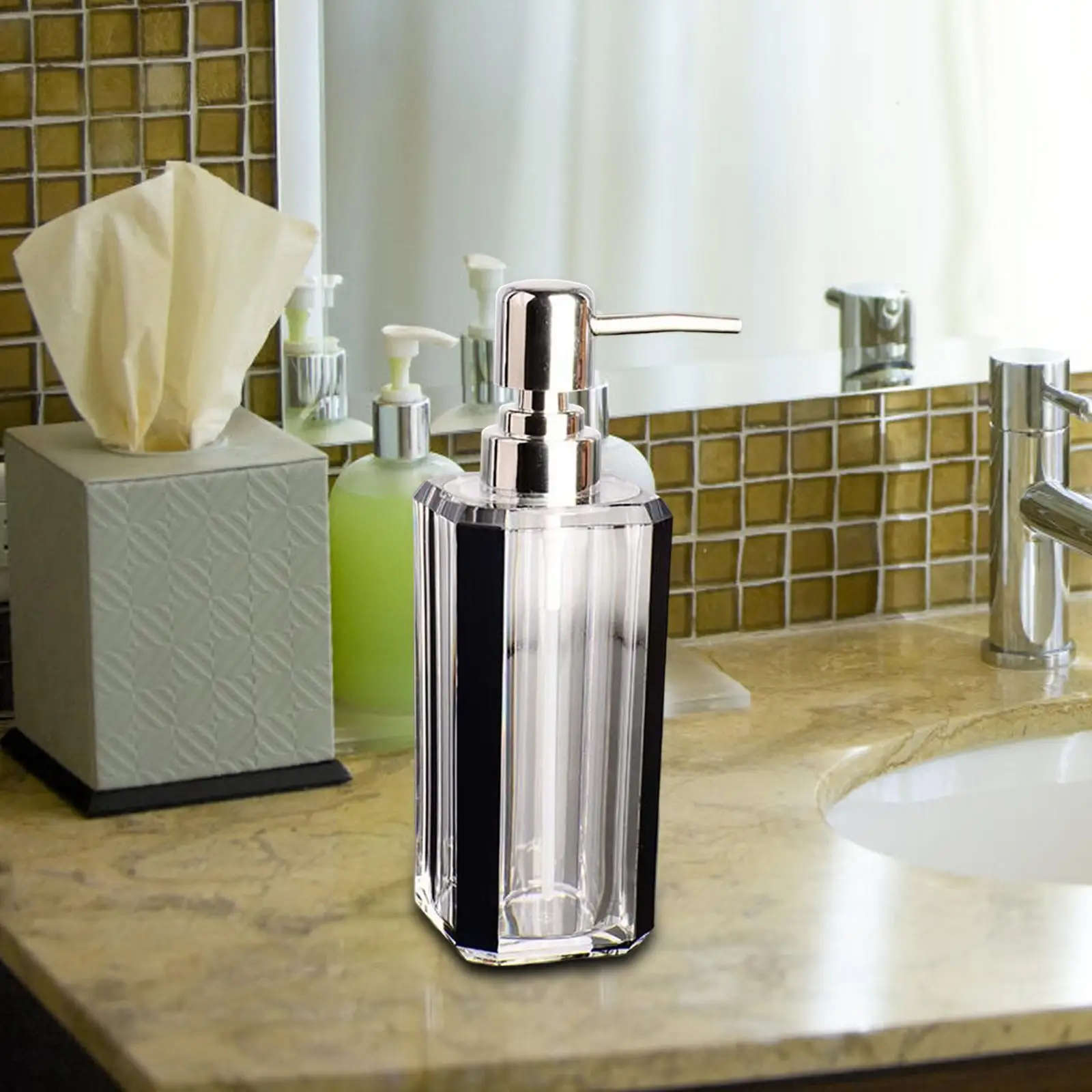 Soap Dispenser 6oz Reusable Acrylic Refillable Pump Bottle Dispenser Bathroom Lotion Dispensers for Kitchen Bathroom Conditioner