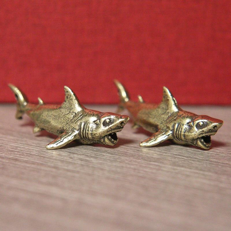 Messing Hai Tierfiguren Miniaturen Desktop Ornament Home Dekoration Handwerk Zubehör Vintage Schlüsselanhänger Anhänger Schmuck Geschenk – Detail 2