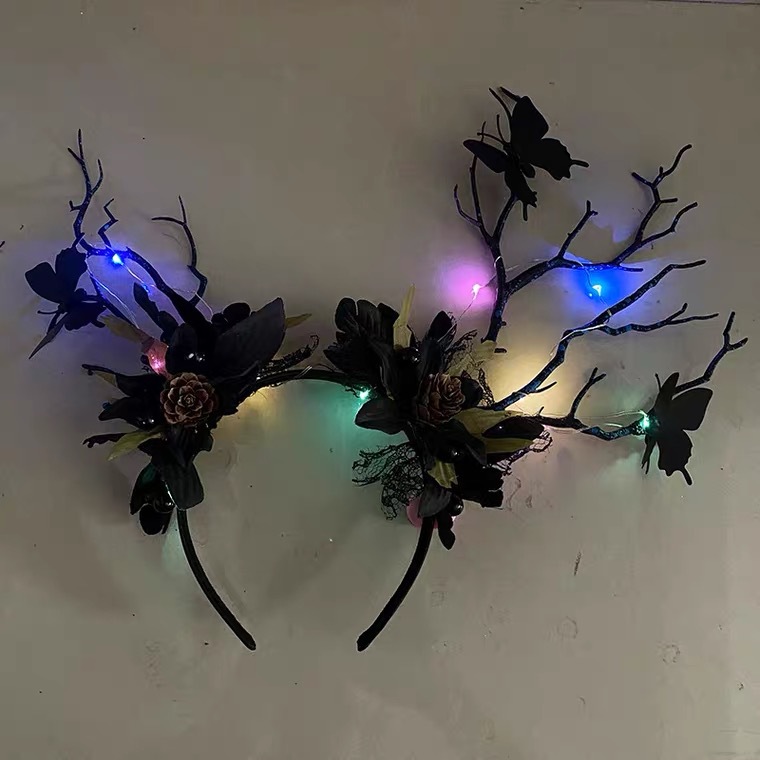 Leuchtendes Haarband mit schwarzen Kürbissen, Schmetterlingen und Geweih für Damen und Mädchen – ideal für Cosplay und Glow-Partys – Detail 9