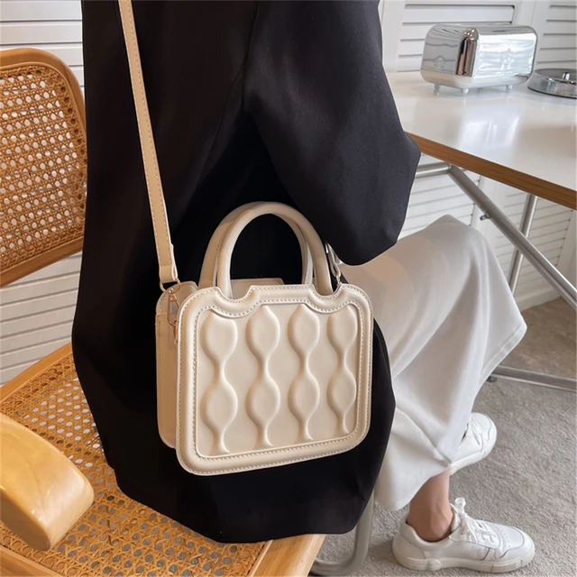 Summer Fashion Women's Short Handle Square Bag Cute Side Shoulder Bags for  Women Purses and Handbags Luxury Designer Small Totes