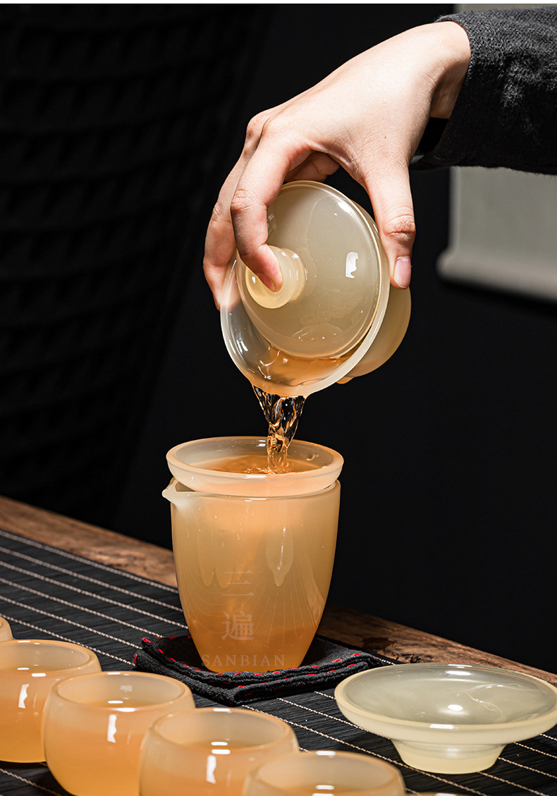 Goose Yellow Colored Glaze Tea Cup with Cover_11.jpg