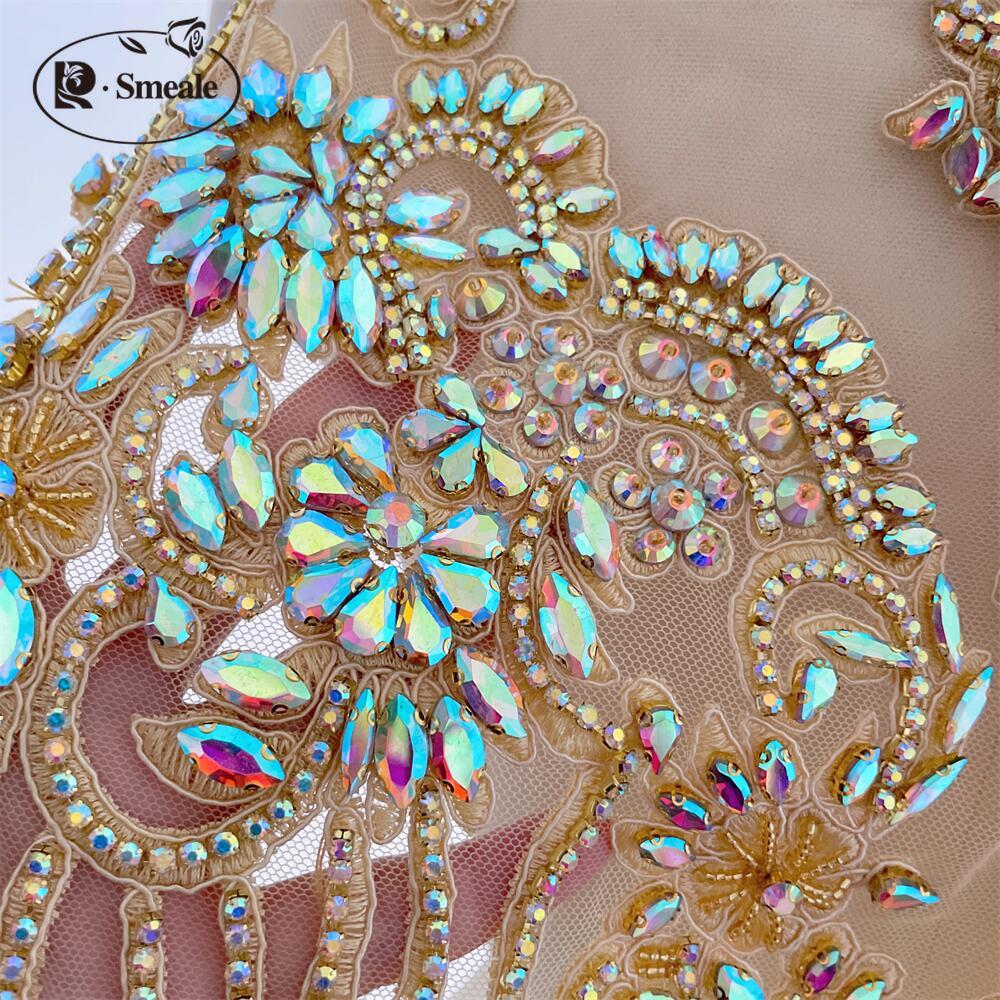 Handgenähter AB-Glasbohrkragen in Hautfarbe. Funkelnder Strasskragen mit Blumen, Schal, Schultern, Hochzeitskleid, DIY-Patch RS4852 – Detail 5