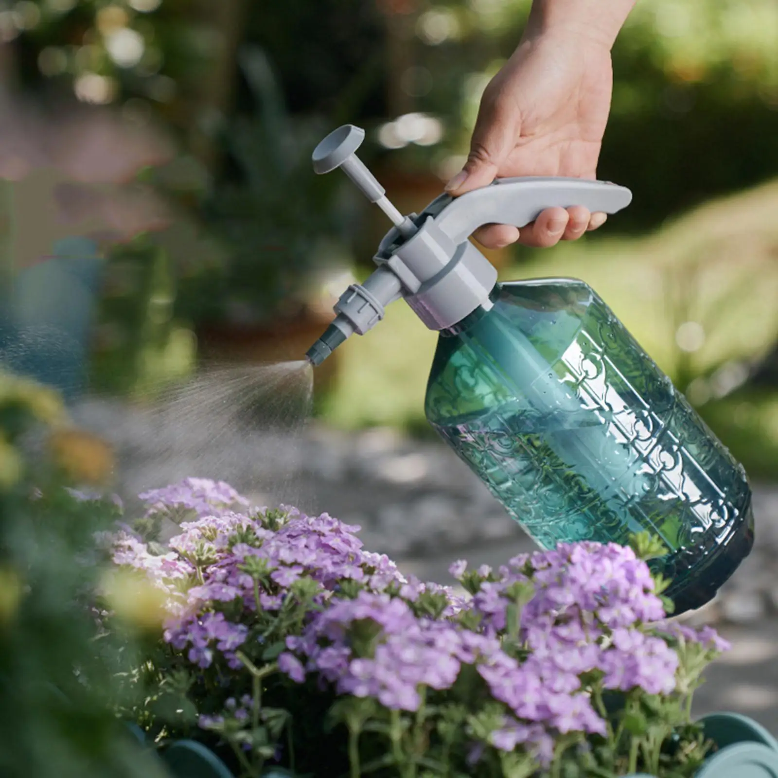 Handheld Watering Spray Bottle Adjustable Nozzle Watering Can Garden Tools