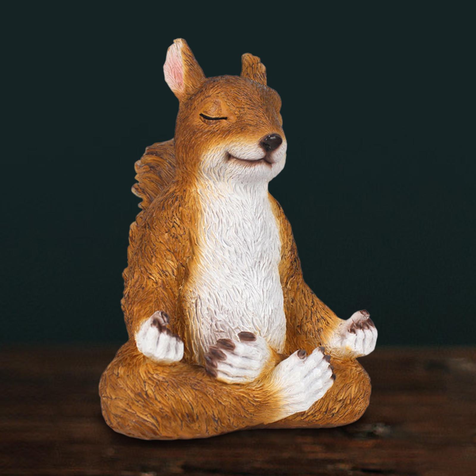 Squirrel Statue Sculptures Figurines Artware Resin Office Table Display Bar