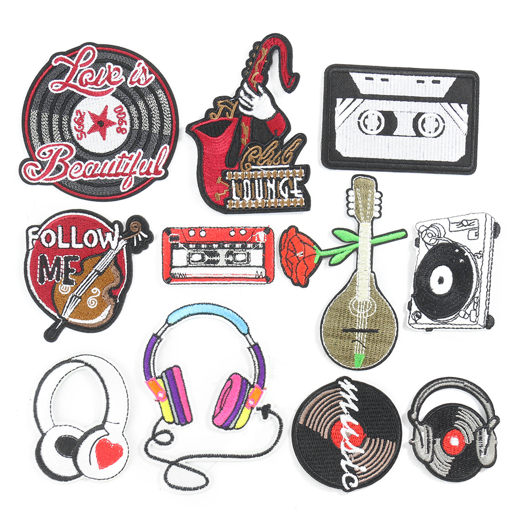 2PCS Cartoon Stickerei Musical Instrument Band Tuch Aufkleber Hause Blatt Vorhang Loophole Patch Mantel Tasche Dekoration Zubehör – Detail 1