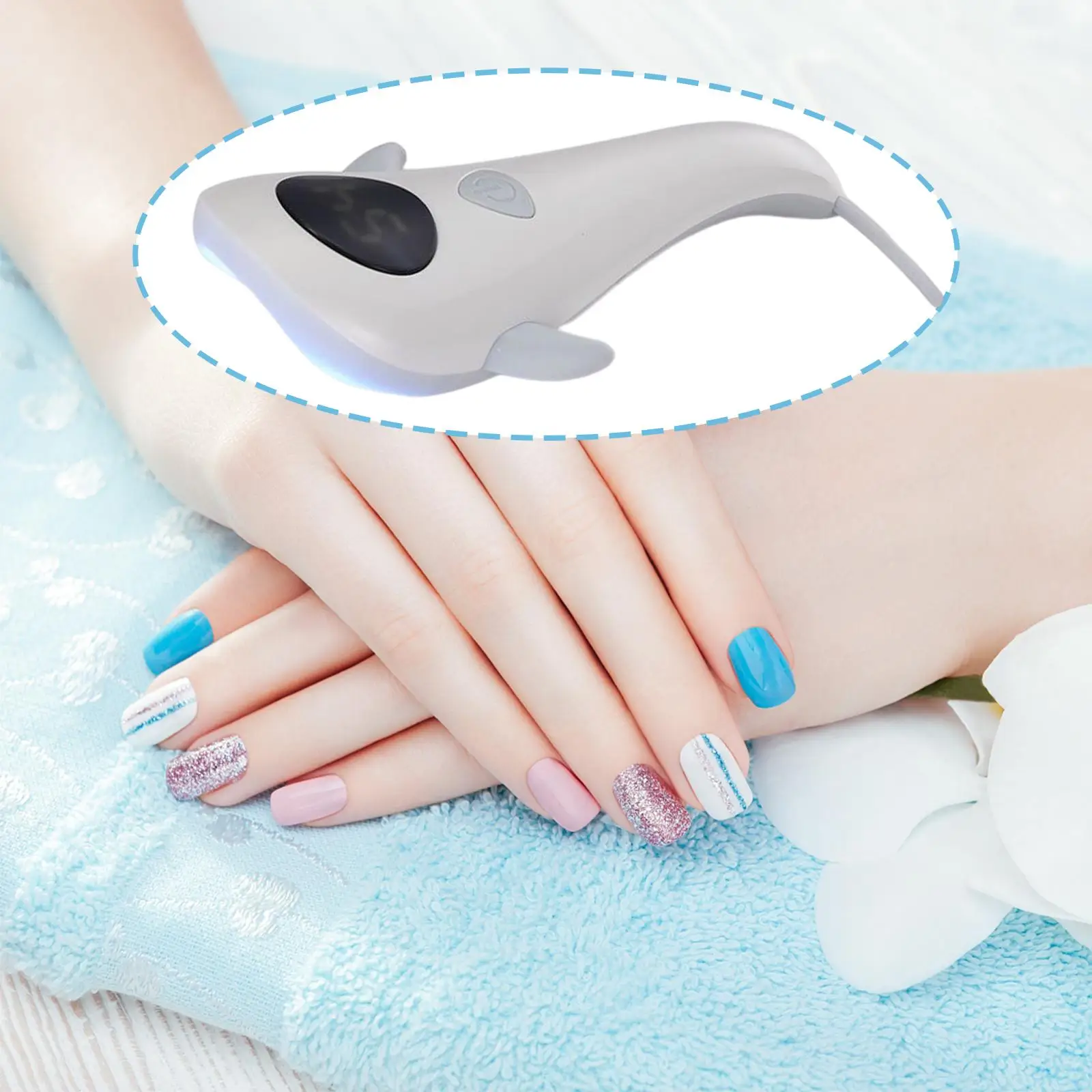 Handheld Nail Lamp with 2 Timer Setting 3 Lamp Beads Manicure Use C Salon and Home Use Digital Display 5W Gel Nail Light