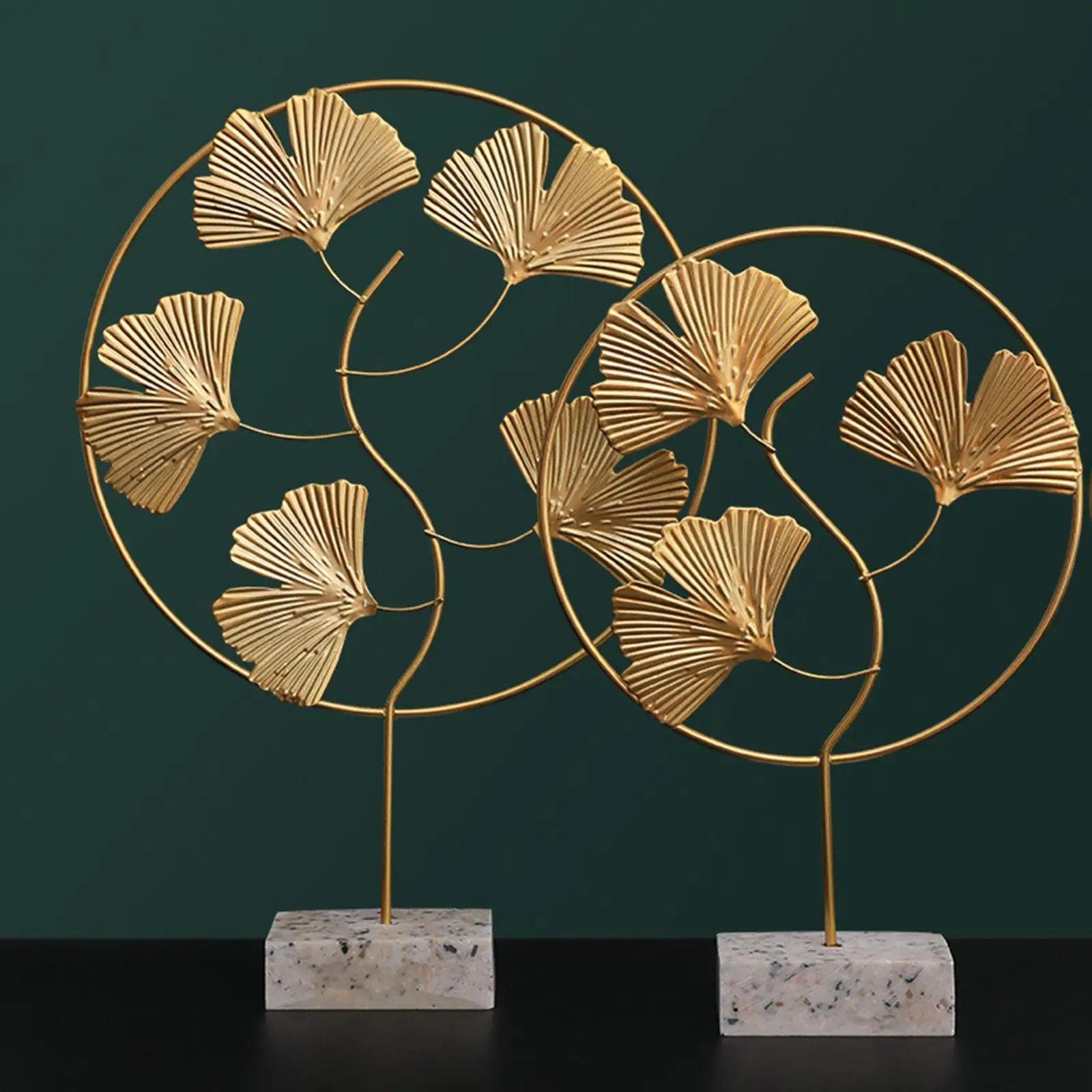 Ginkgo Biloba Ornament Figurine Simple Golden Leaf Modern Collectible Iron Crafts for Home Furnishings Bookshelf Wedding Desktop