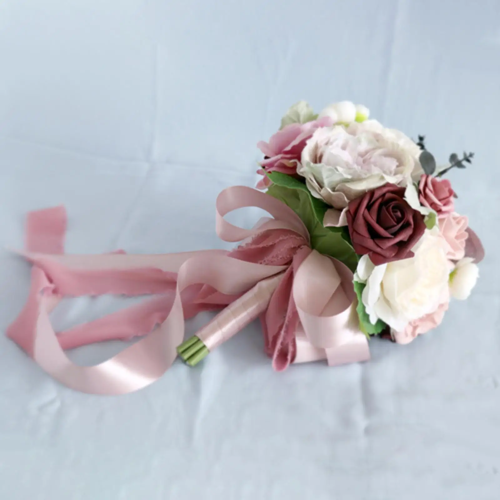 Artificial Bridal Wedding Bouquets Wedding Throw Bouquet Artificial Flowers for Church Wedding Party Celebrations Decoration