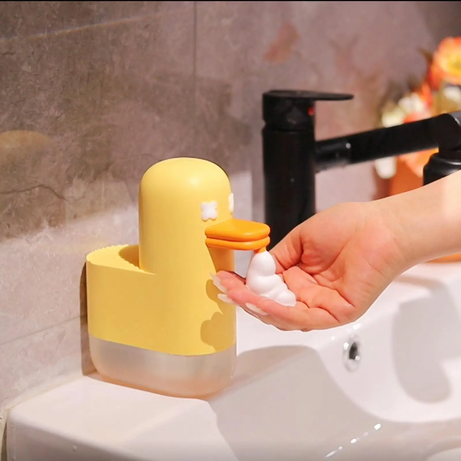 Infrared Sensor Hand Soap Dispenser Rechargeable for Kids No Mess When Dispensing IPX4 Waterproof Kitchen Countertop Bathroom