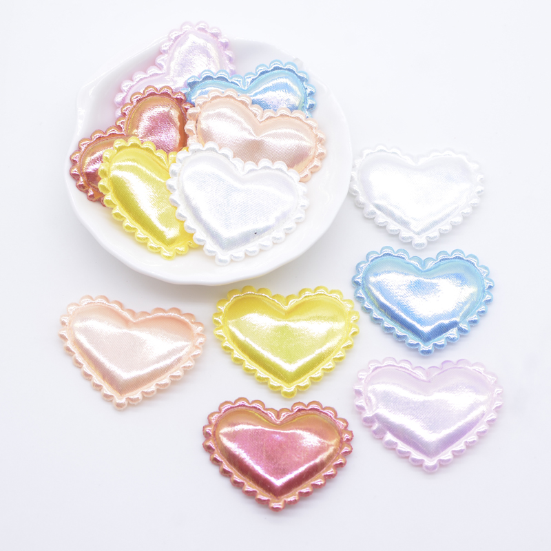 50 Stücke 38*32mm Gepolsterte Leder Herz Applikation für Mädchen Kleidung Hut Nähen Patches DIY Baby Kopfbedeckungen Haarspangen Dekor Zubehör – Detail 1