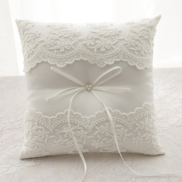 20x20cm Wedding Ceremony Engagement Ring Pillow Bridal Bride Ring