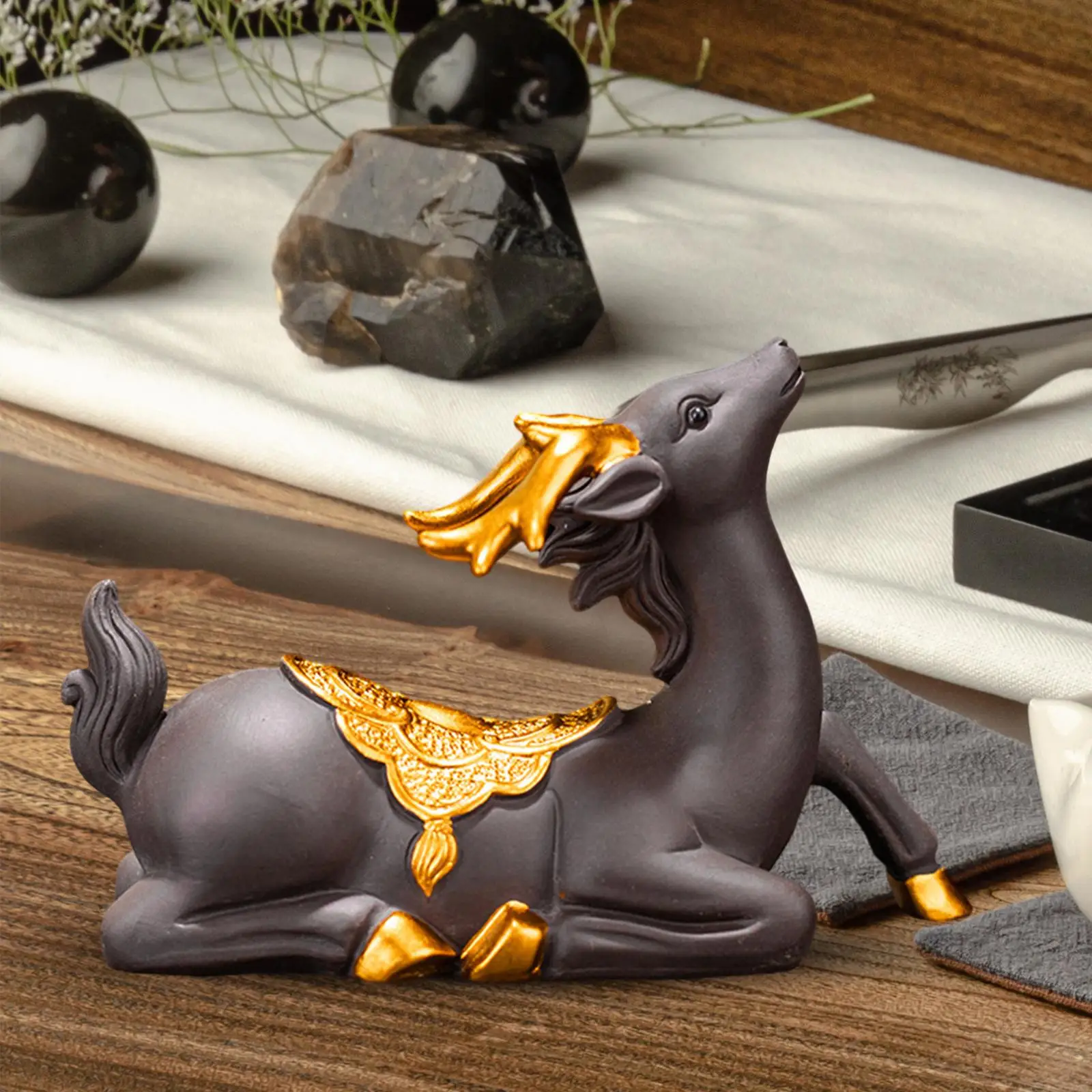 Tea Pet Sculpture Collectible Modern for Table Centerpiece Tearoom Bedroom